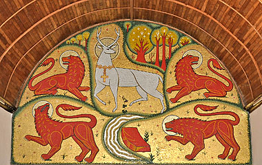 Intérieur de l’église, le Blanc Cerf