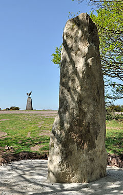 Le menhir sur la grande bosse